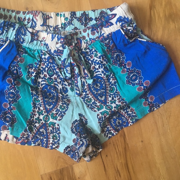 Flowy PJ/lounge set - Picture 7 of 8